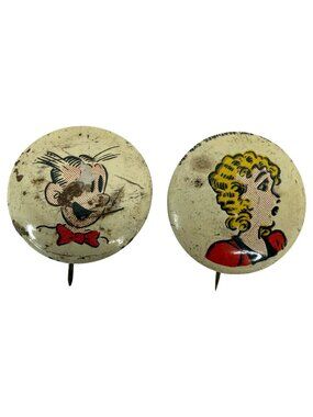 1940s Blondie and Dagwood Kelloggs Cereal Pep Pin Pinback Vintage Button Cartoon
